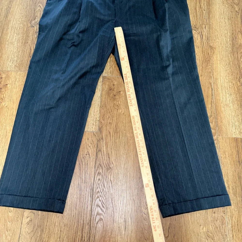 Jos A Bank Mens 50R Portly Suit Charcoal Gray Pinstripe 100% Wool 48x32 Pants